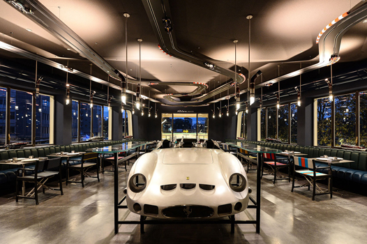 LA NUOVA SEDE DI GARAGE ITALIA DI LAPO ELKANN……TERRA, CIELO E MARE garage1